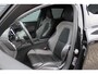 Volvo V60 2.0 B4 R-Design Navigatie Half-Leer 20 inch Full-LED