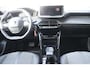 Peugeot 208 1.2 HYBRID 100PK ALLURE AUTOMAAT / NAVI / LEDER / CLIMA / PDC / 16" LMV / CAMERA / WINTERPAKKET / ADAPT. CRUISECONTROL / I-COCKPIT / FULL-LED / 1E EIGENAAR / NIEUWSTAAT !!