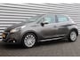 Peugeot 208 1.2 PURETECH 110PK ALLURE / NAVI / CLIMA / LED / PDC / 16" LMV / BLUETOOTH / CRUISECONTROL !!