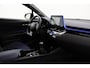 Toyota C-HR 1.2 Bi-Tone | Origineel NL | Navigatie | Dodehoek detectie | JBL | Stoel-/stuurverwarming | Full LED | Parkeersensoren voor/achter | Keyless | Adaptive Cruise | Clima | 18 inch