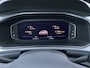 Volkswagen T-Roc 1.5 TSI Life Business Trekhaak, Camera & App Connect