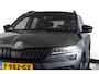 Skoda Karoq 1.5 TSI ACT Sportline Business 150 PK - Automaat | Trekhaak | Dig.Cockpit | Adapt.Cruise | Stoel-+Stuurverw. | Camera+PDC | NAV+App | LM 18'' |