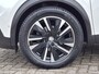 Peugeot 2008 1.2 PureTech GT-Line 130 PK | Navigatie | Camera | 3-D Dashboard | Parelmoer Lak | Two Tone | Keyless Entry | Dode Hoekbewaking |