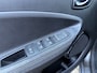 Renault Zoe R135 135pk Iconic | Koopaccu | Stoel/Stuurwielverwarming | Dodehoekdetectie |