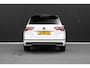 Volkswagen Tiguan 1.5 TSI R-Line DSG | Trekhaak | 1e eigenaar | Black Style |