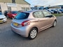 Peugeot 208 1.2 VTi Envy NAV.+ Clima Bj:2013 NAP!