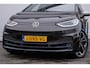 Volkswagen ID.3 First Plus 58 kWh Trekhaak/ Camera/ Stoel-stuurverwarming/ Full led/ Navigatie/ Carplay/ 19" Lmv