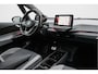 Volkswagen ID.3 First Plus 58 kWh Trekhaak/ Camera/ Stoel-stuurverwarming/ Full led/ Navigatie/ Carplay/ 19" Lmv