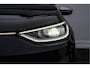 Volkswagen ID.3 First Plus 58 kWh Trekhaak/ Camera/ Stoel-stuurverwarming/ Full led/ Navigatie/ Carplay/ 19" Lmv