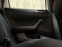 Volkswagen Polo 1.0 TSI R-line | Half leer | Sportstoelen | Airconditioning | Adaptieve cruise control | Trekhaak | Getint glas | Apple CarPlay | Zwarte hemelbekleding | Cameleon voorraam