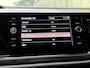 Volkswagen Polo 1.0 TSI R-line | Half leer | Sportstoelen | Airconditioning | Adaptieve cruise control | Trekhaak | Getint glas | Apple CarPlay | Zwarte hemelbekleding | Cameleon voorraam