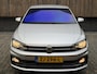 Volkswagen Polo 1.0 TSI R-line | Half leer | Sportstoelen | Airconditioning | Adaptieve cruise control | Trekhaak | Getint glas | Apple CarPlay | Zwarte hemelbekleding | Cameleon voorraam