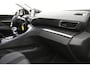 Peugeot 3008 1.2 PureTech Blue Lease Executive Trekhaak Navi Parkeersensoren