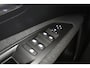 Peugeot 3008 1.2 PureTech Blue Lease Executive Trekhaak Distributie Nieuw Navi Parkeersensoren
