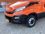 IVECO Daily 35C14 2.3 375 Laadklep 500kg Trekhaak 3500kg trekgewicht Airco 2-Persoons Open laadbak Pick-up P-up Bakwagen Telefoonverbinding 1e eigenaar Euro 6 Bpm vrij !!!