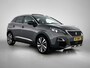 Peugeot 3008 1.6 GT Line 180pk Automaat | Elekrische Achterklep | Schuif/Kanteldak | Elektrische Bestuurdersstoel met Geheugen | Adaptieve Cruise Control | Achteruitrijcamera | Navigatie | 19" lichtmetalen Velgen | LED |
