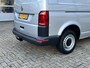 Volkswagen Transporter 2.0 TSI L2H1 Benzine/CNG Dubbele Schuifdeur Airco Cruise controle Bpm vrij Trekhaak Klep achter Omvormer Kastinrichting Standkachel Euro 6 Benzine Ideaal voor ombouw naar Camper !!