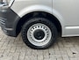 Volkswagen Transporter 2.0 TSI L2H1 Benzine Dubbele Schuifdeur Airco Cruise controle Bpm vrij Trekhaak Klep achter Omvormer Kastinrichting Standkachel Euro 6 Benzine Ideaal voor ombouw naar Camper !!