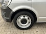 Volkswagen Transporter 2.0 TSI L2H1 Automaat Benzine /CNG Dubbele Schuifdeur Airco Cruise controle Bpm vrij Trekhaak Klep achter Omvormer Kastinrichting Standkachel Euro 6 Benzine Ideaal voor ombouw naar Camper !!