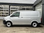 Volkswagen Transporter 2.0 TSI L1H1 Automaat Benzine/CNG Dubbele Schuifdeur Airco Cruise controle Bpm vrij Trekhaak Klep achter Omvormer Kastinrichting Standkachel Euro 6 Benzine Ideaal voor ombouw naar Camper !!