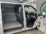 Volkswagen Transporter 2.0 TSI L2H1 Benzine/CNG Dubbele Schuifdeur Airco Cruise controle Bpm vrij Trekhaak Klep achter Omvormer Kastinrichting Standkachel Euro 6 Benzine Ideaal voor ombouw naar Camper !!
