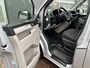 Volkswagen Transporter 2.0 TSI L2H1 Benzine Dubbele Schuifdeur Airco Cruise controle Bpm vrij Trekhaak Klep achter Omvormer Kastinrichting Standkachel Euro 6 Benzine Ideaal voor ombouw naar Camper !!