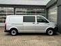 Volkswagen Transporter 2.0 TSI L2H1 Benzine Dubbele Schuifdeur Airco Cruise controle Bpm vrij Trekhaak Klep achter Omvormer Kastinrichting Standkachel Euro 6 Benzine Ideaal voor ombouw naar Camper !!