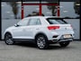 Volkswagen T-Roc 1.5 TSI UNITED | Trekhaak | Navigatie | Adaptieve Cruise Control | Parkeersensoren | DAB+ | Climate Control | Apple Carplay | Android Auto | Metallic Lak | Privacy Glas | 17'' Lichtmetalen Velgen |