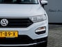 Volkswagen T-Roc 1.5 TSI UNITED | Trekhaak | Navigatie | Adaptieve Cruise Control | Parkeersensoren | DAB+ | Climate Control | Apple Carplay | Android Auto | Metallic Lak | Privacy Glas | 17'' Lichtmetalen Velgen |