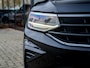 Volkswagen Tiguan 1.5 TSI UNITED | Verwarmd Voorruit | Camera | Stuur Verwarmd | Stoelverwarming | Adaptieve Cruise Control | Climate Control | Apple Carplay | Android Auto | Parelmoer Lak | All Season | Navigatie |
