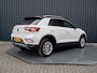 Volkswagen T-Roc 1.5 TSI 150Pk DSG Style | Trekhaak afnb. | IQ Light | Allseason banden | Prijs Rijklaar!!