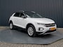 Volkswagen T-Roc 1.5 TSI 150Pk DSG Style | Trekhaak afnb. | IQ Light | Allseason banden | Prijs Rijklaar!!