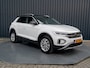 Volkswagen T-Roc 1.5 TSI 150Pk DSG Style | Trekhaak afnb. | IQ Light | Allseason banden | Prijs Rijklaar!!