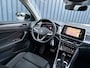 Volkswagen T-Roc 1.5 TSI 150Pk DSG Style | Trekhaak afnb. | IQ Light | Allseason banden | Prijs Rijklaar!!