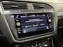 Volkswagen Tiguan 1.4 TSI eHybrid Life / AUTOMAAT/ 245 PK/ PANO/ CAMERA/ PARK. SENSOREN/ APP-CONNECT/ DIGITAL DASH/ HEAD-UP DISPLAY/ ADAPT. CRUISE/ DIGITAL DASH/ NAVI