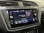 Volkswagen Tiguan 1.4 TSI eHybrid Life / AUTOMAAT/ 245 PK/ PANO/ CAMERA/ PARK. SENSOREN/ APP-CONNECT/ DIGITAL DASH/ HEAD-UP DISPLAY/ ADAPT. CRUISE/ DIGITAL DASH/ NAVI