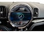 MINI Countryman 1.5 Cooper Business Edition | Panoramadak | Camera | El. Achterklep | Harman Kardon | Stoelverwarming | Keyless | Climate Controle |