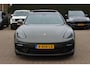 Porsche Panamera Sport Turismo 2.9 4 E-Hybrid Platinum Edition 61.598 km / Panoramadak / 360Camera / Head-up / Luchtvering / Matrix LED / Softclose / Bose / Keyless / 21'' / Sportuitlaat / Sportdesign+Chrono / Stuurverwarming / Stoelverwarming 4x /