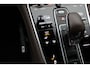 Porsche Panamera Sport Turismo 2.9 4 E-Hybrid Platinum Edition 61.598 km / Panoramadak / 360Camera / Head-up / Luchtvering / Matrix LED / Softclose / Bose / Keyless / 21'' / Sportuitlaat / Sportdesign+Chrono / Stuurverwarming / Stoelverwarming 4x /