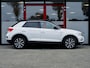 Volkswagen T-Roc 1.0 TSI UNITED | Navigatie | Stoelverwarming | Aicro | Cruise Control | Parkeersensoren | All Season Banden | 17'' Lichtmetalen Velgen | Privacy Glas | Zwart Dak | Bluetooth | LED |