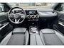 Mercedes-Benz B-klasse 180 130pk Launch Edition Premium | AUTOMAAT | Facelift | Lage KM NAP! | Camera | Carplay |