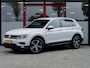 Volkswagen Tiguan 1.4 TSI 4Motion Highline Business | Trekhaak | Stoelverwarming | 2.000kg Trekgewicht | Keyless | Luxe bekleding | Elektrische Kofferklep | ErgoActive Seats | Camera | 4x4 | Adaptieve Cruise Control |