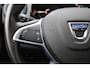 Dacia Spring Comfort Plus (Orange Pack) 27 kWh | AllSeason | Navigatie | Parkeersensoren | DAB+ | Dakrails | !!