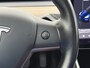 Tesla Model 3 RWD SR+ 60kWh 325PK Lmv 18" AutoPilot FSD 2.5 Leder PanoDak Adaptive-Cruise Lmv Camera's Elektr.-Stuur+Stoelen+Spiegels+Geheugen+Easy-Entry+Verwarmde stoelen Park assistent PDC WIFI Lane-Assist Speed-Assist Navi LED Comfortstoelen ACC DAB Voorverwarmen interieur via App Keyless via Telefoonsleutel One-Pedal-Drive Origineel Nederlandse auto tot 11kw laden thuis! 1.584kg licht! Keurige auto!! 1000kg trekvermogen