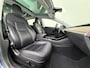 Tesla Model 3 RWD SR+ 60kWh 325PK Lmv 18" AutoPilot FSD 2.5 Leder PanoDak Adaptive-Cruise Lmv Camera's Elektr.-Stuur+Stoelen+Spiegels+Geheugen+Easy-Entry+Verwarmde stoelen Park assistent PDC WIFI Lane-Assist Speed-Assist Navi LED Comfortstoelen ACC DAB Voorverwarmen interieur via App Keyless via Telefoonsleutel One-Pedal-Drive Origineel Nederlandse auto tot 11kw laden thuis! 1.584kg licht! Keurige auto!! 1000kg trekvermogen