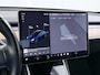 Tesla Model 3 RWD SR+ 60kWh 325PK Lmv 18" AutoPilot FSD 2.5 Leder PanoDak Adaptive-Cruise Lmv Camera's Elektr.-Stuur+Stoelen+Spiegels+Geheugen+Easy-Entry+Verwarmde stoelen Park assistent PDC WIFI Lane-Assist Speed-Assist Navi LED Comfortstoelen ACC DAB Voorverwarmen interieur via App Keyless via Telefoonsleutel One-Pedal-Drive Origineel Nederlandse auto tot 11kw laden thuis! 1.584kg licht! Keurige auto!! 1000kg trekvermogen