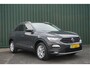 Volkswagen T-Roc 1.0TSI Style + Trekhaak/ Navi/ Carplay/ Airco/ Adaptieve Cruise/ Garantie!