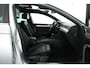 Volkswagen Passat 1.4 TSI 150pk DSG ACT R-Line Highline Trekhaak Camera Leder Virtual Cockpit Stoelverwarming Navigatie Panoramadak