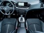 Kia ProCeed 1.5 T-GDI GT-PlusLine | JBL Audio | Schuif/ Kantel Panoramadak | Adaptieve Cruise Control | Parelmoer | LED Koplampen | Dode Hoek Detectie | Stoelverwarming Voor & Achter | Stuurwiel Verwarmd | Camera | Navigatie | Apple Carplay | Android Auto |