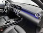 Mercedes-Benz A-klasse 180 Business Solution Luxury Ledkoplampen | Achteruitrijcamera | Sfeerverlichting | Spiegelpakket. Inclusief 24 maanden Mercedes-Benz Certified garantie voor Europa.